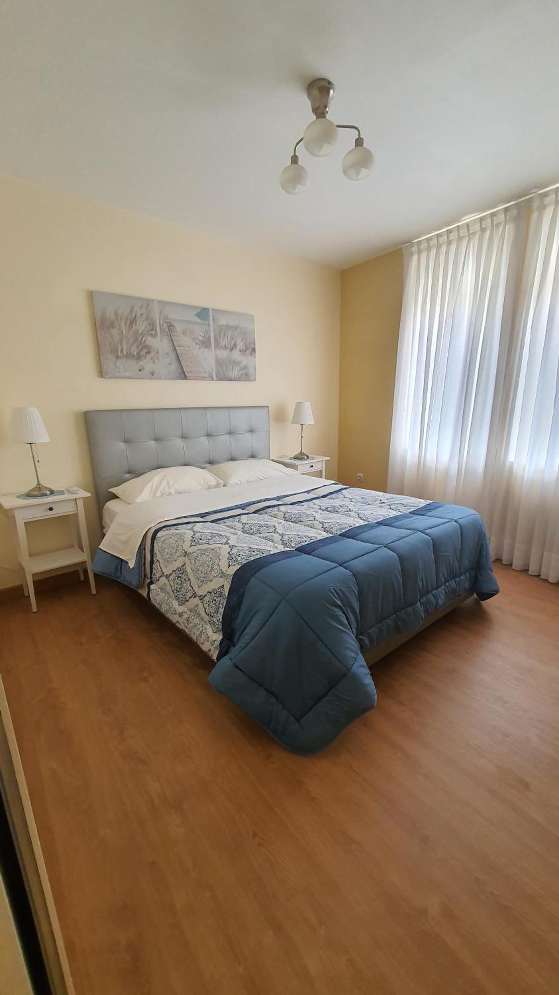 Appartement Downtown With Parking Next To Subway