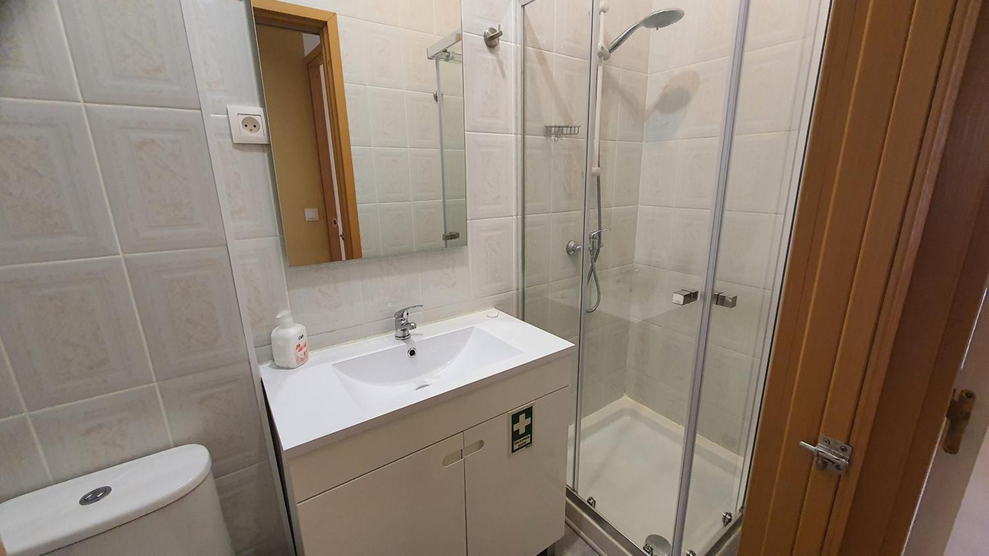 Apartament Downtown With Parking Next To Subway *